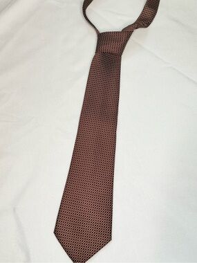 Vintage Red Geometric Tie Classic Menswear Pattern